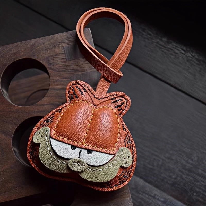 Handcrafted Leather Orange Cat Bag Charm – Cartoon Cat Design, Full - Grain Lambskin, Playful Accessory for Keys or Bags, Thoughtful Gift for Women - Tomlynam