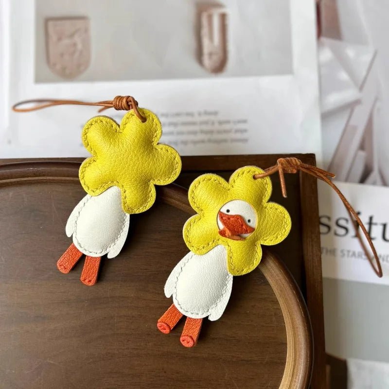 Flower Duck Leather Bag Charm – Handcrafted Animal Pendant Keychain | Cute Goose Accessory in Multiple Colors | Premium Leather Gift for Women & Kids - Tomlynam