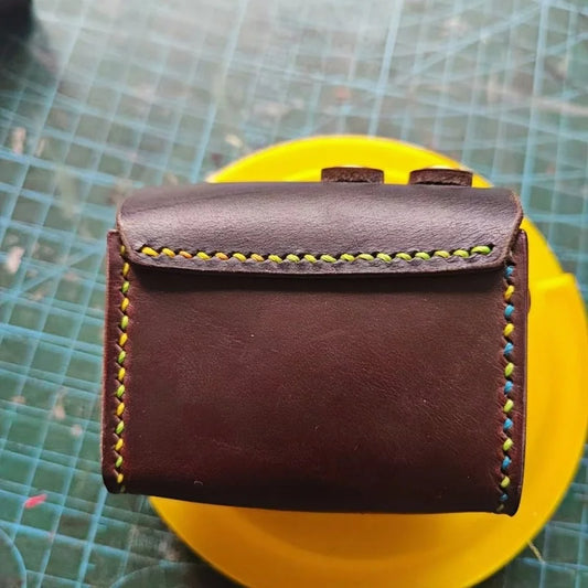 Vintage Camera Leather Bag Charm – Handmade Full-Grain Leather Mini Case | Retro Keychain & Lipstick Holder | Artistic Gift for Collectors