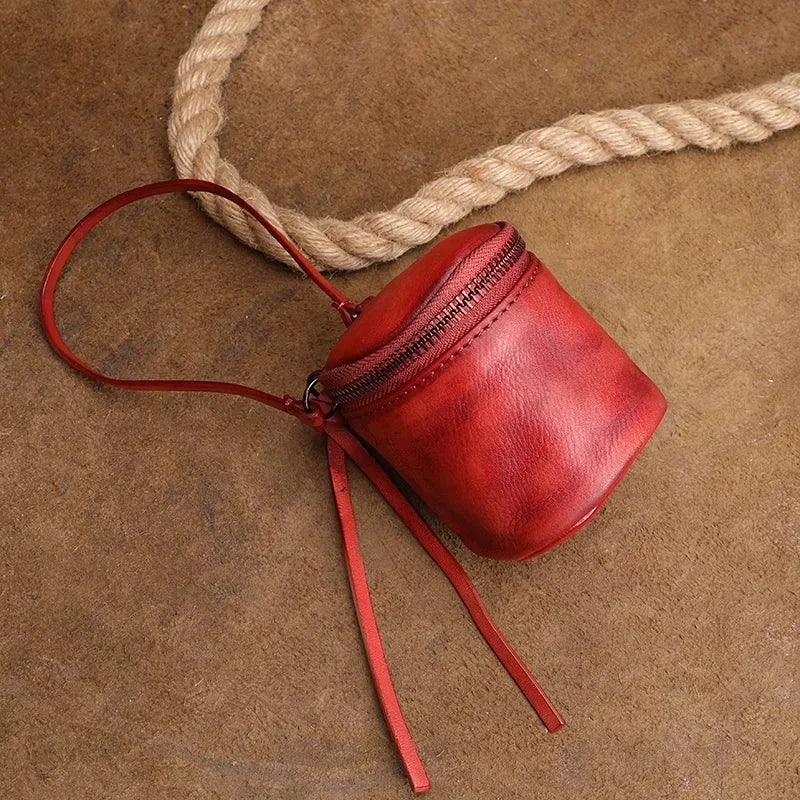 Vintage Leather Bucket Lipstick Charm – Handmade Cylinder Bag Pendant | Multifunctional Organizer for Lipstick, Coins & Accessories | Retro Mini Crossbody & Handbag