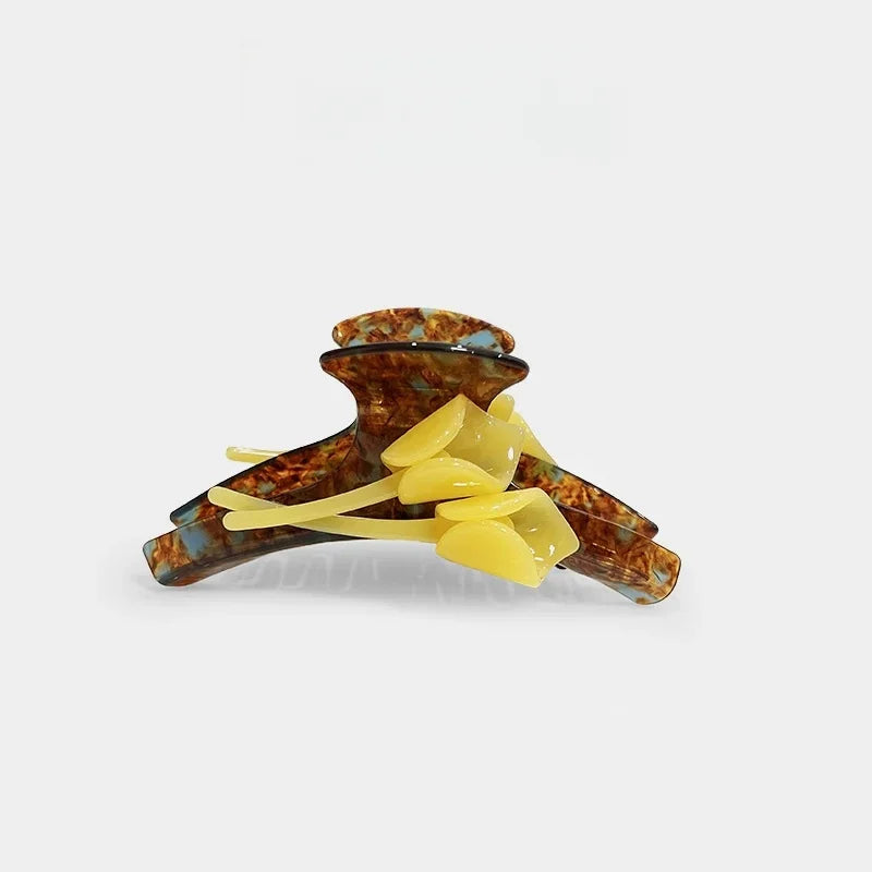 Elegant Lily Flower Acetate Hair Claw Clip – French Romantic Style Hair Accessory | Strong Hold Large Hair Clip for Women | Everyday Styling Essential Gift for Her