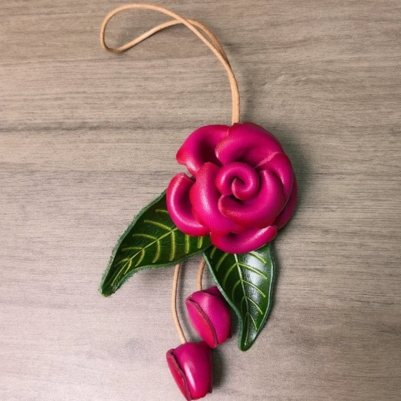 Romantic Rose Leather Bag Charm – Handmade Full-Grain Leather Flower Pendant | Artisan Floral Keychain for Couples & Friends | Elegant Ins-Style Gift Accessory