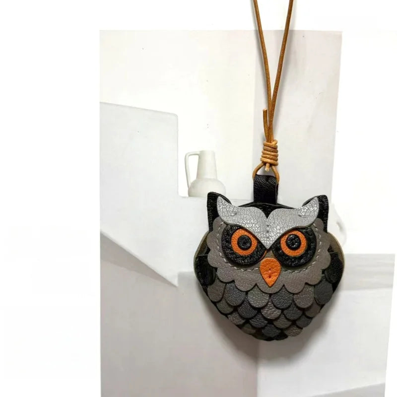 Vintage-Style Leather Owl Bag Charm – Handmade Multilayer Full-Grain Leather Pendant Keychain | Cute Animal-Inspired Accessory | Gift for Couples & Friends