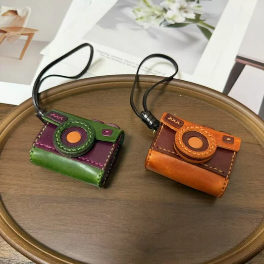 Retro Camera Leather Bag Charm & Mini Earphone Pouch – Handcrafted Top-Grain Leather Keychain | Unisex Vintage Accessory | Functional Coin & Earbud Case