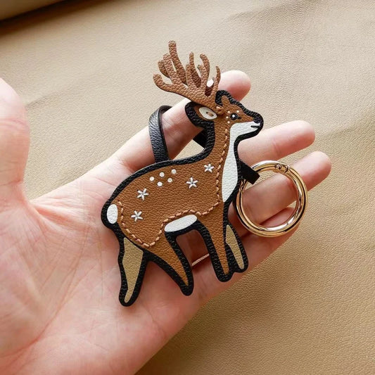 Lucky Deer Leather Bag Charm – Handmade French Sheepskin Pendant | Symbol of Grace & Good Fortune | Elegant Handcrafted Gift for Women