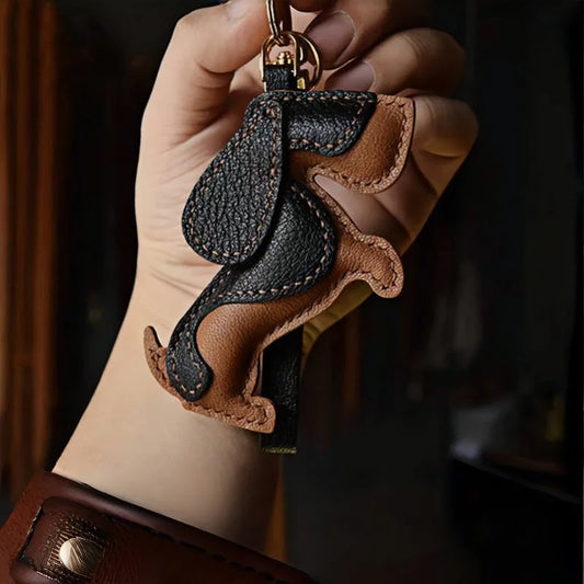 Basset Hound Leather Bag Charm – Handmade Full-Grain Lambskin Pendant | Long-Eared Dog Keychain | Artisan Gift for Pet Lovers