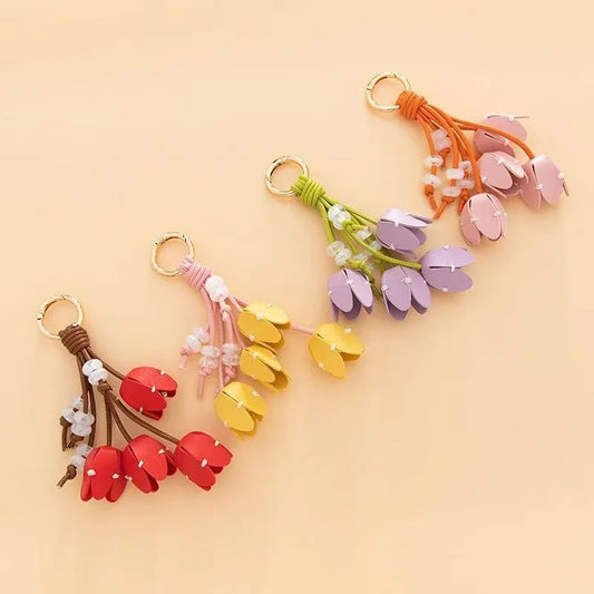 Tulip Blossom Leather Bag Charm – Handmade Bouquet Keychain Pendant | Dopamine Beaded Floral Accessory | Elegant Handbag Decoration for Women