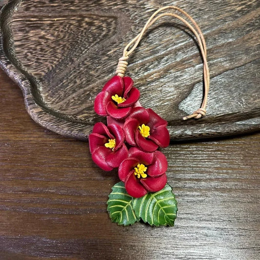 Blooming Peach Blossom Leather Bag Charm – Handmade Multi-Flower Pendant in Full-Grain Leather | Lifelike Floral Accessory with Leaves | Elegant Keychain or Handbag Ornament