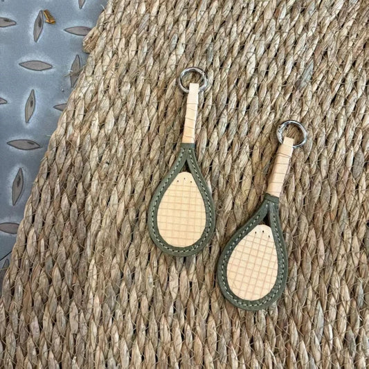 Leather Tennis Racket Bag Charm – Handmade Full-Grain Cowhide Keychain | Sport-Inspired Minimalist Pendant | Gift for Tennis Lovers