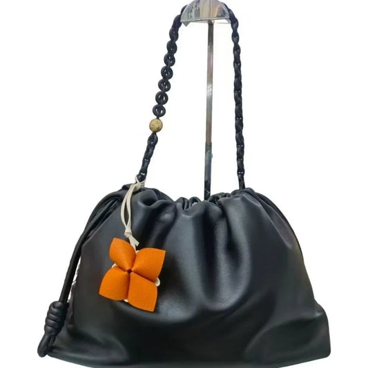 Handcrafted Leather Flower Bag Charm – Minimalist Abstract Bloom Pendant | Soft Color Accent Accessory | Elegant Everyday Gift for Her