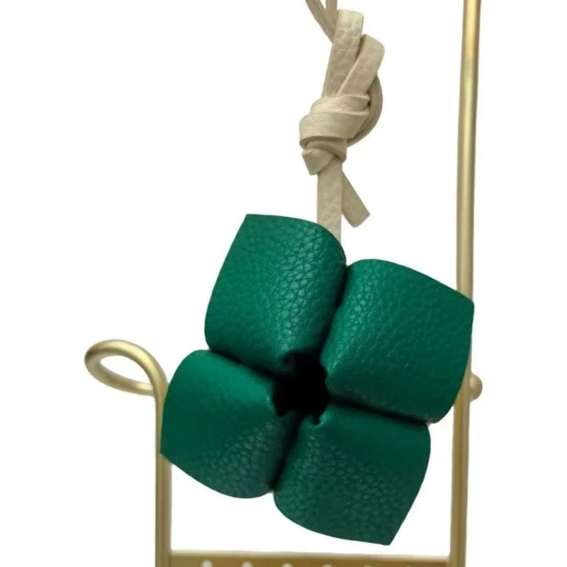 Handcrafted Leather Flower Bag Charm – Minimalist Abstract Bloom Pendant | Soft Color Accent Accessory | Elegant Everyday Gift for Her