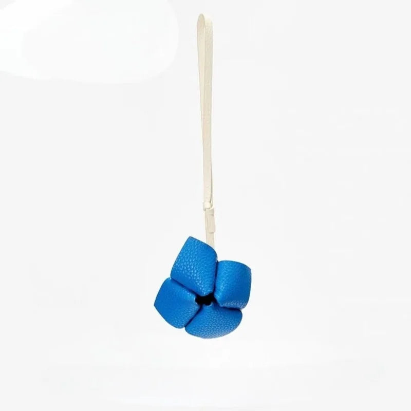 Handcrafted Leather Flower Bag Charm – Minimalist Abstract Bloom Pendant | Soft Color Accent Accessory | Elegant Everyday Gift for Her