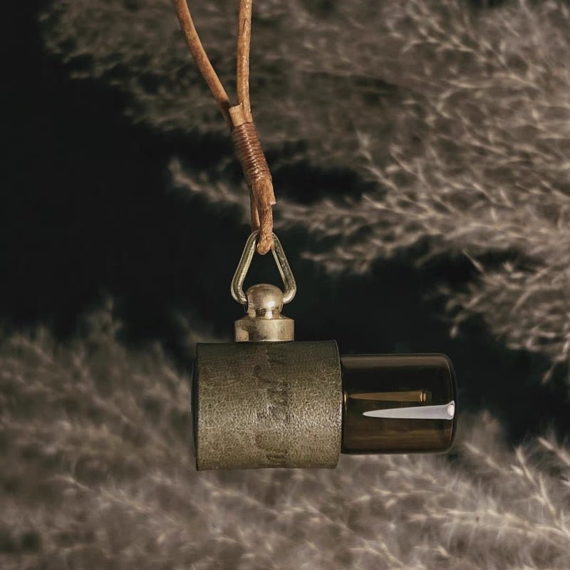 Minimalist Refillable Perfume Bottle Charm – Handcrafted Leather Aroma Pendant | Essential Oil Roller Keychain | Mosquito Repellent Bag Accessory - Tomlynam