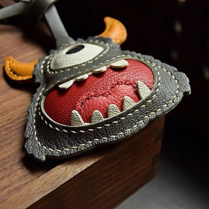 Handcrafted Playful Monster Bag Charm – French Full - Grain Goatskin, Creative Fun Design, Keychain and Bag Accessory, Perfect for Unique Gifting - Tomlynam