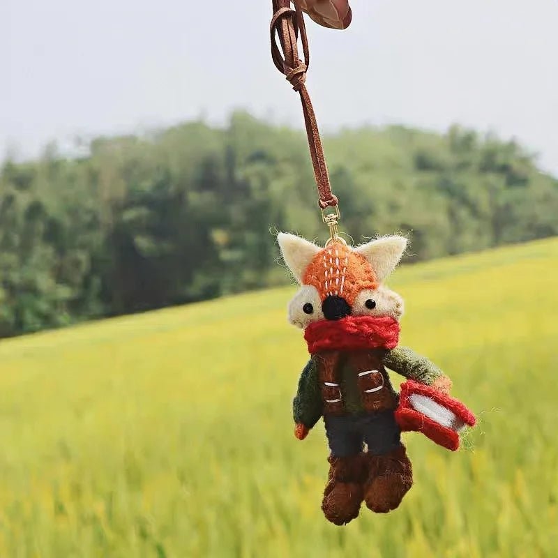 Bookish Fox Wool Charm – Handmade Felt Keychain | Cozy Green Sweater & Book - Loving Design | Slow Living Bag Pendant - Tomlynam