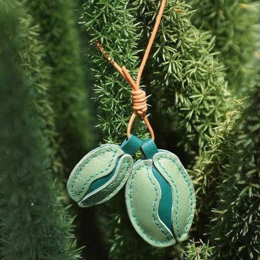 French Lambskin Coffee Bean Bag Charm – Handcrafted Dual - Tone Leather Keychain | Vintage - Inspired Pendant for Handbags & Cars | Unique Gift for Coffee Lovers - Tomlynam