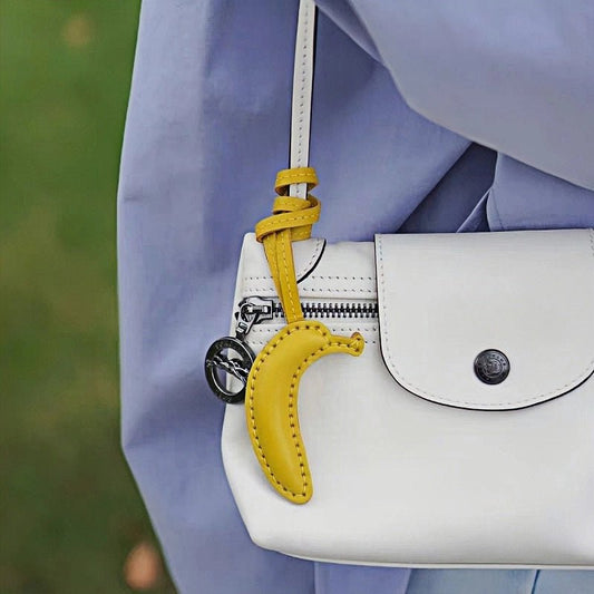 Creative Banana Leather Bag Charm – Full - Grain Cowhide Handmade Accessory for Bags and Keys, Whimsical Gift Idea - Tomlynam