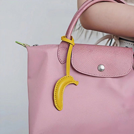 Creative Banana Leather Bag Charm – Full - Grain Cowhide Handmade Accessory for Bags and Keys, Whimsical Gift Idea - Tomlynam