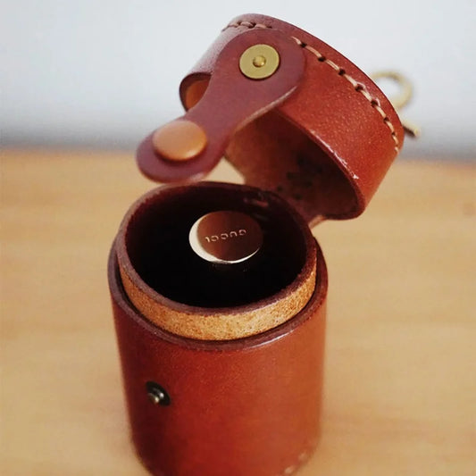 Cylinder Leather Lipstick Charm – Handmade Vegetable-Tanned Leather Case | Hand-Stitched Full-Grain Organizer | Vintage Storage Pendant for Bags & Keys