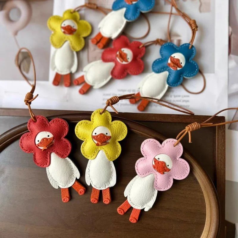 Flower Duck Leather Bag Charm – Handcrafted Animal Pendant Keychain | Cute Goose Accessory in Multiple Colors | Premium Leather Gift for Women & Kids - Tomlynam