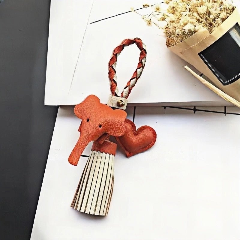 Genuine Leather Tassel Elephant Bag Charm – Cute Heart Design, Handmade Accessory for Bags and Keys, Fashionable and Versatile Gift for Women - Tomlynam