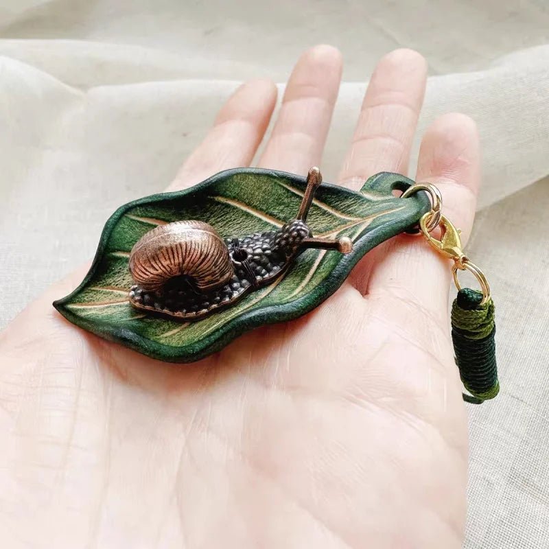 Handcrafted Leather Leaf & Bronze Snail Bag Charm – Unique Nature - Inspired Pendant | Artistic Handmade Accessory for Bags, Keys & Gifts - Tomlynam