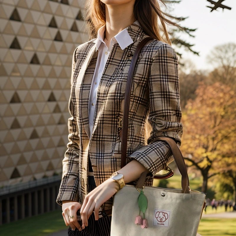 Handcrafted Pink Tulip Bag Charm in Premium French Lambskin – Elegant Floral Design for Bags and Keys, Artisan - Made Gift for Her - Tomlynam