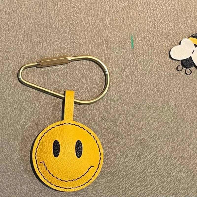 Handcrafted Yellow Face & Daisy Leather Bag Charm – Cute Keychain Accessory for Women | Summer Gift | Cheerful Flower Accent - Tomlynam