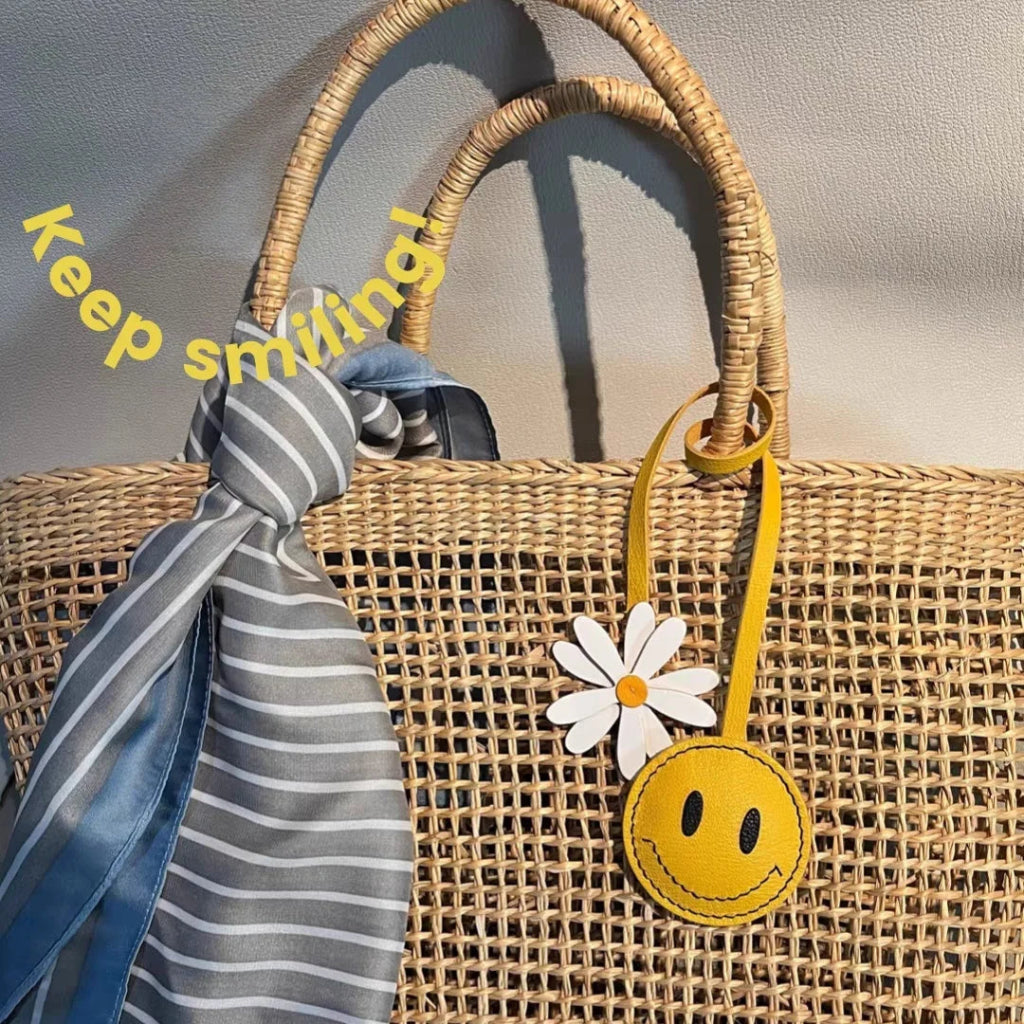 Handcrafted Yellow Face & Daisy Leather Bag Charm – Cute Keychain Accessory for Women | Summer Gift | Cheerful Flower Accent - Tomlynam