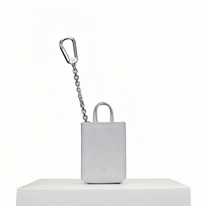 Handwoven Leather Pineapple Bag Charm – Full - Grain Cowhide Key Accessory, Creative and Tropical Vibes, Artisan Design - Tomlynam