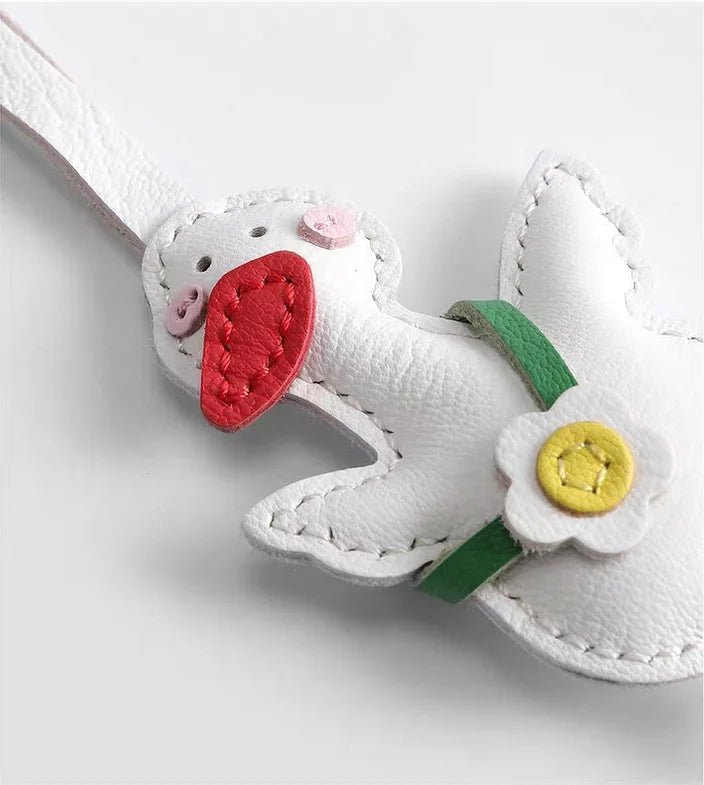 Lucky Duck Leather Bag Charm – Handcrafted Genuine Leather Pendant | Cute Car Accessory | Cheer - Up Gift for Friends - Tomlynam