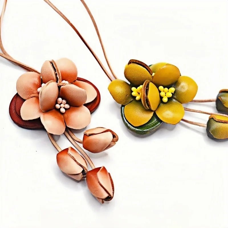 Nordic Floral Garden Leather Charm – Full - Grain Cowhide Handmade Accessory for Bags and Gifts, Blooming Style Elegance - Tomlynam