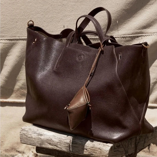 Origami Leather Pouch Charm – Handcrafted Sculptural Bag Accessory | Minimalist Geometric Design | Functional Gift for Modern Aesthetes - Tomlynam