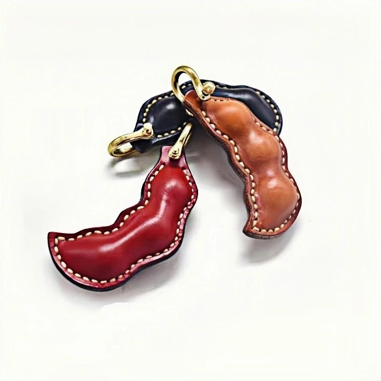 Peaceful Leather Pea Charm – Handcrafted Full - Grain Cowhide Bag Ornament, Dual - Sided Keychain, Car Accessory, Unique Gift for Any Occasion - Tomlynam