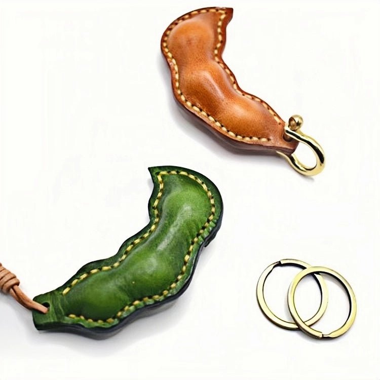 Peaceful Leather Pea Charm – Handcrafted Full - Grain Cowhide Bag Ornament, Dual - Sided Keychain, Car Accessory, Unique Gift for Any Occasion - Tomlynam