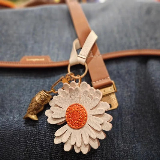 Sunny Daisy Leather Bag Charm – Handmade Top - Grain Lambskin Keychain | Sun - Inspired Flower Pendant | Luxury Handcrafted Accessory for Women - Tomlynam