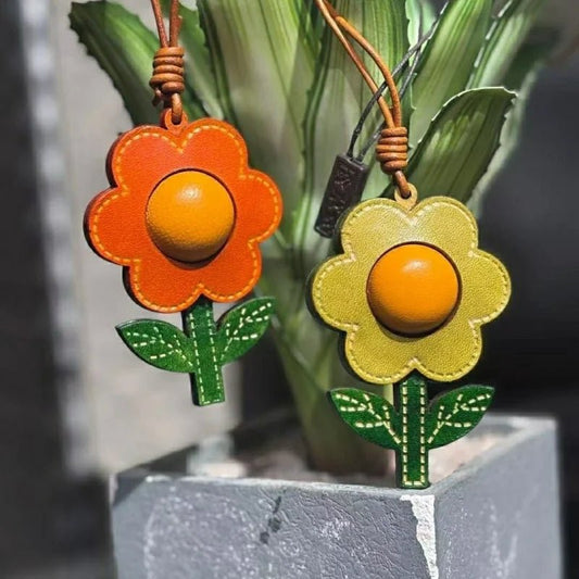 Sunshine Bloom Leather Flower Bag Charm – Artistic Handcrafted Sunflower Pendant | Unique Small - Batch Design | Chic Gift & Car Accessory - Tomlynam