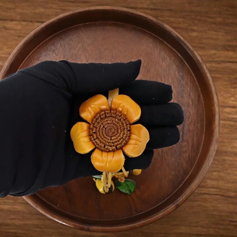 Tibetan Gesang Flower Leather Bag Charm – Handmade Full - Grain Leather Pendant | Ethnic Floral Accessory | Spiritual Boho Keychain Gift - Tomlynam