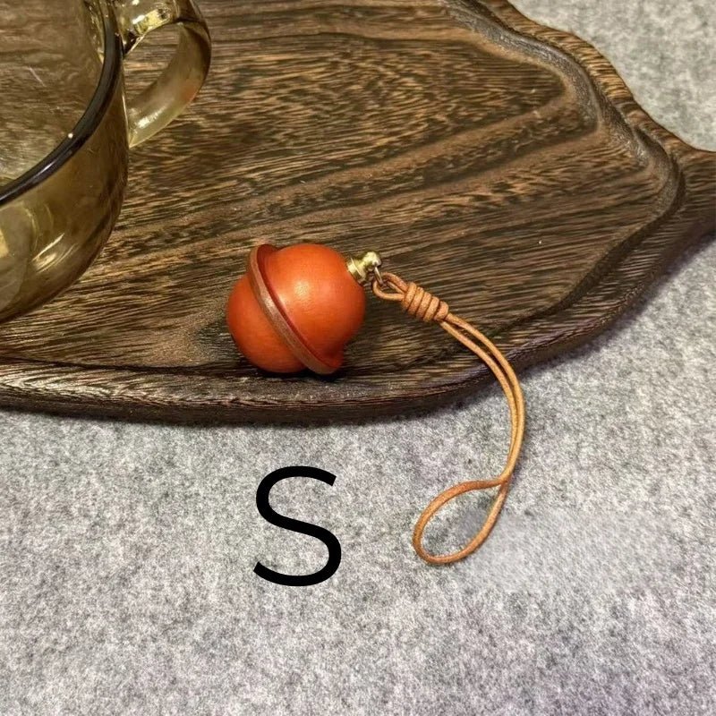 Vintage Leather Bell Bag Charm – Handmade Full - Grain Cowhide Keychain | Two Sizes & Four Colors | Backpack, Car, and Purse Pendant - Tomlynam