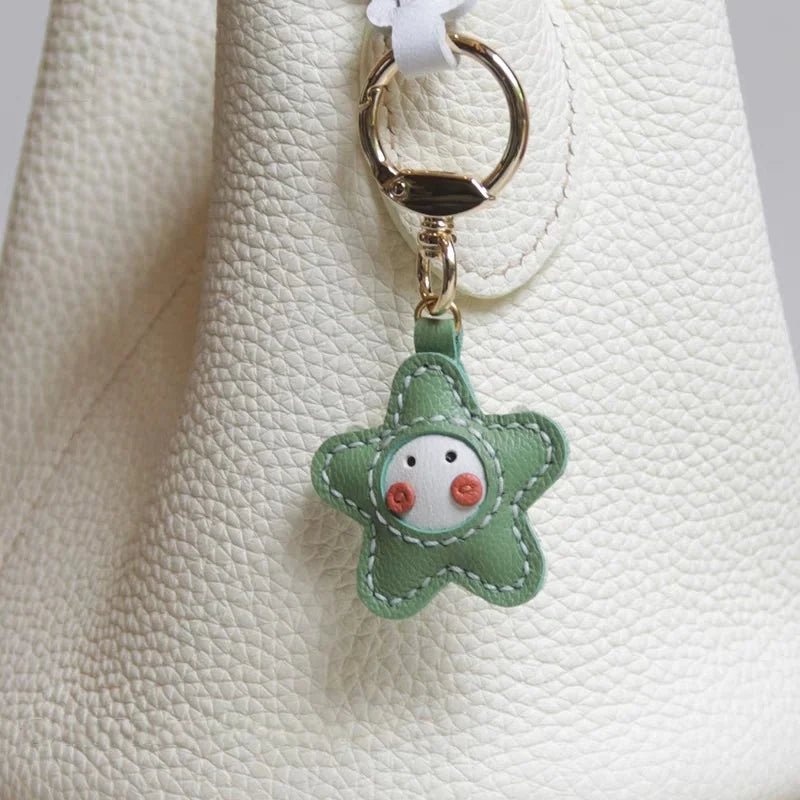 Whimsical Angel Star Leather Charm – Handmade French Goatskin Keychain | Lucky Pendant for Bags | Cute Guardian Gift - Tomlynam