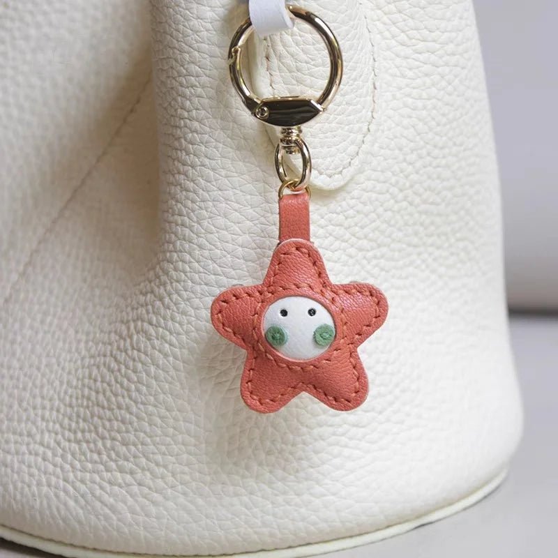 Whimsical Angel Star Leather Charm – Handmade French Goatskin Keychain | Lucky Pendant for Bags | Cute Guardian Gift - Tomlynam