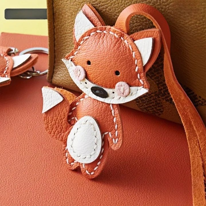 Whimsical Fox Leather Bag Charm – Handmade Full - Grain Lambskin Keychain | Playful Animal Pendant | Cute Gift for Handbags & Backpacks - Tomlynam